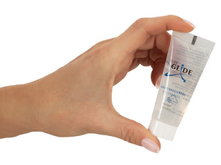 Just Glide – Wasserbasiertes Gleitgel für sinnliche Momente! - 20ml
