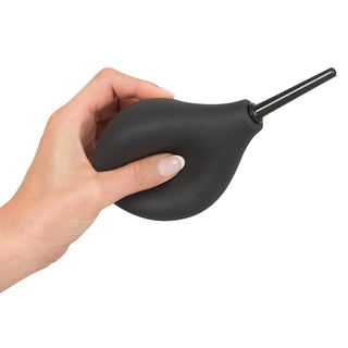 3 butt plugs in hand