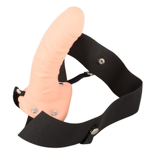 Hollow Strap-on für sie und für ihn, hautfarbe hell, von ihm getragen