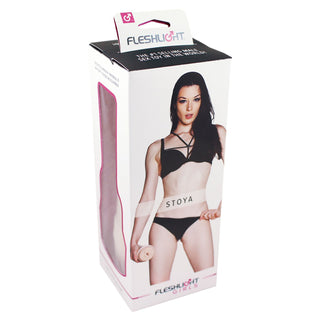 Stoya Destroya Masturbator in Verpackung