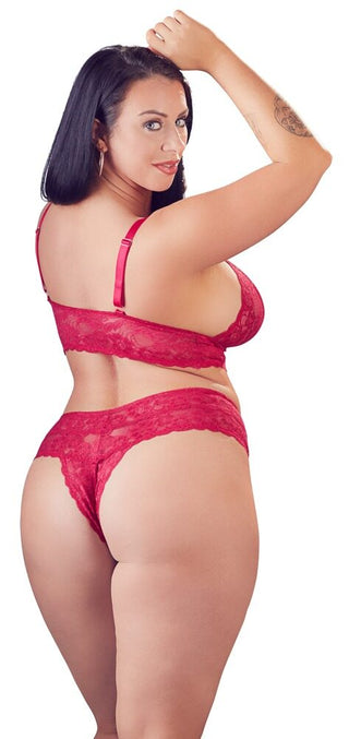 Plus-size bra and thong open