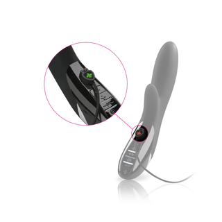 https://cdn.shopify.com/s/files/1/0858/5759/9815/files/46875_DaringDanny_BE_Charging_Kopie.webp?v=1765375803