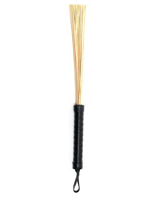 Rimba Rotan Flogger